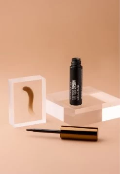 Maybelline New York Brow Tattoo Gel Tint - Wenkbrauwgel - 01 Light -Cosmetica Discountwinkel 4f3b9e5e0bc0478d94d18c180aa81e23