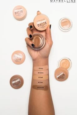 Maybelline Dream Matte Mousse Foundation - 030 Sand -Cosmetica Discountwinkel 808x1200 3