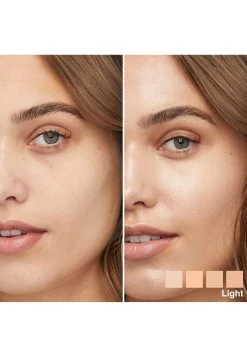 Maybelline New York Instant Perfector Glow 4-In-1 - Foundation - Light -Cosmetica Discountwinkel b82b741cf778450586376523be3cf467